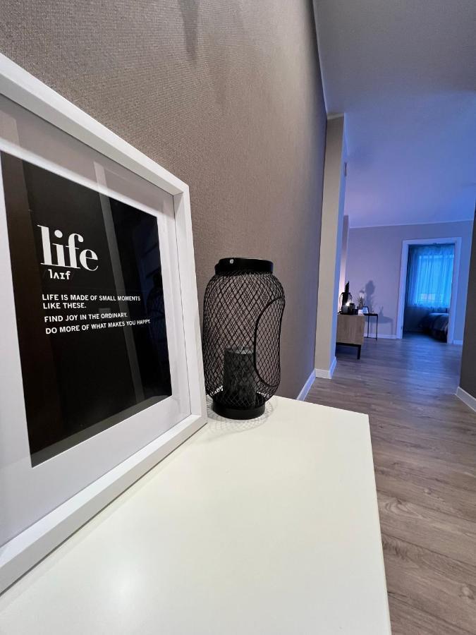 Draudzibas Alejas Apartamenti Jēkabpils エクステリア 写真